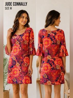 Jude Connally dress women SZ medium Paisley orange Shift Mod Retro Bell Sleeve